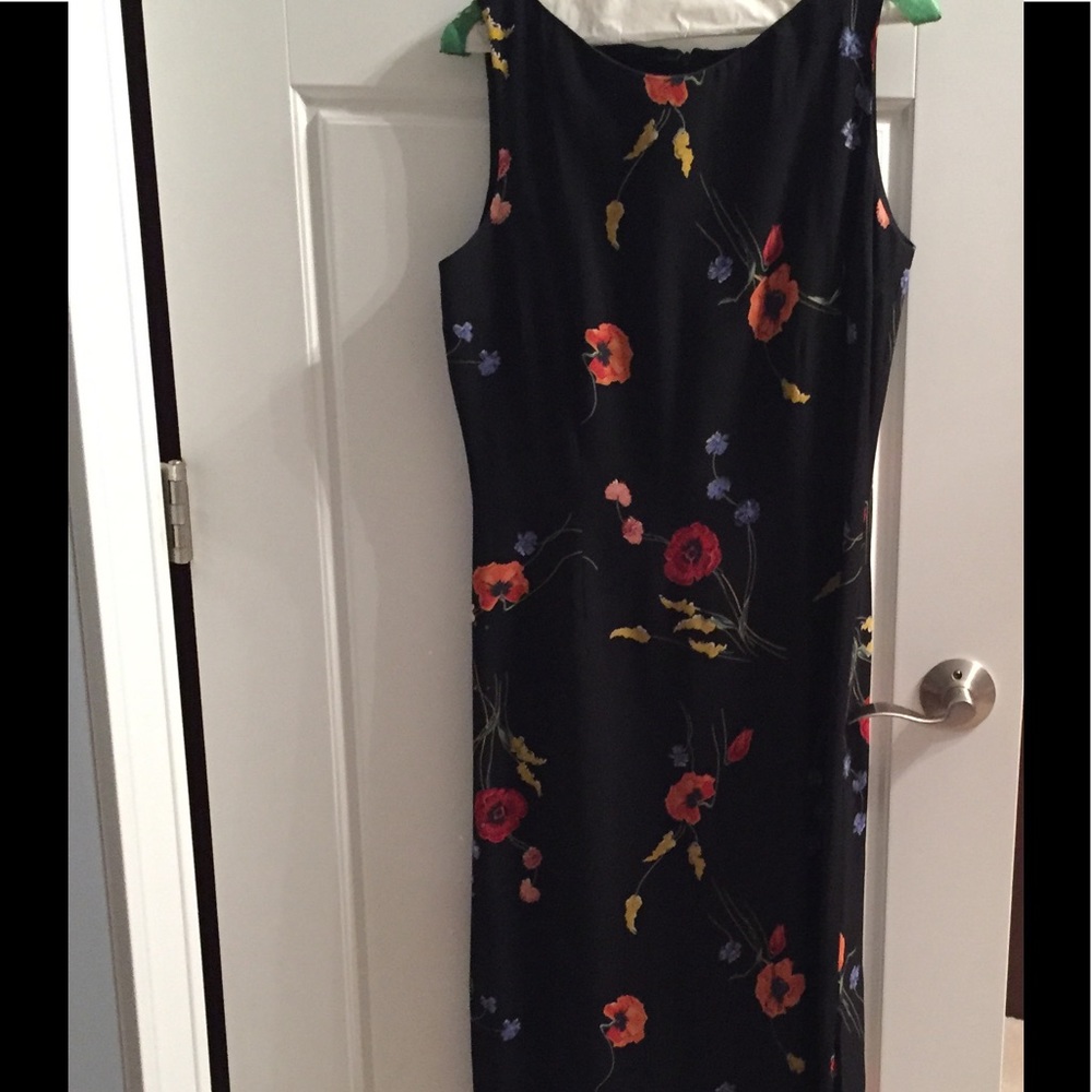 Annabaura. Black/Floral dress/size 10.